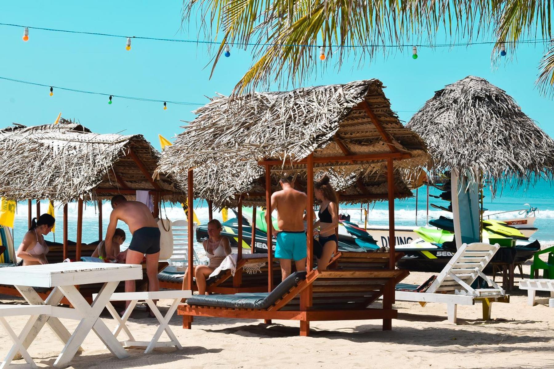 Golden Beach Cottages Trincomalee Exterior foto