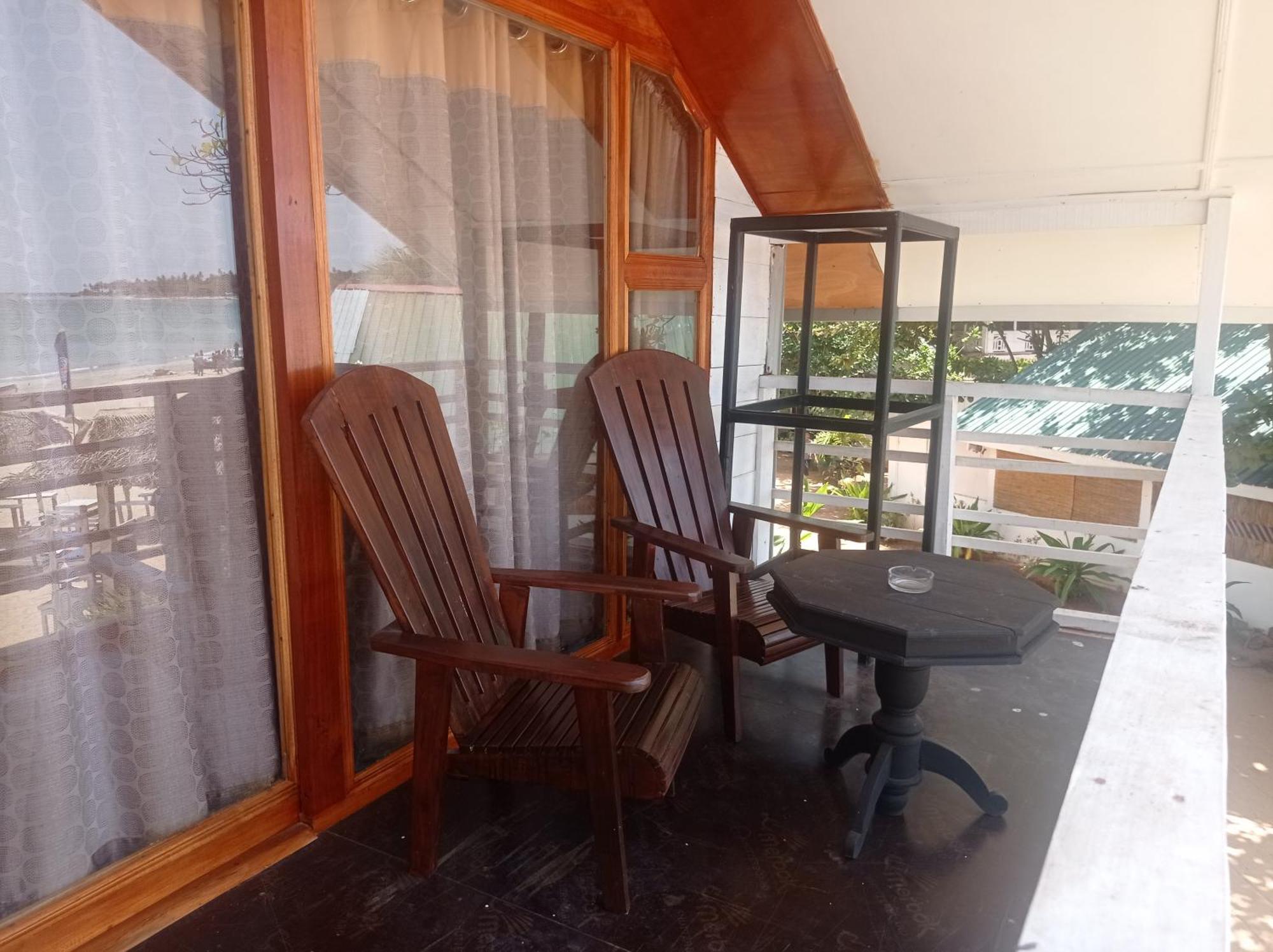 Golden Beach Cottages Trincomalee Exterior foto