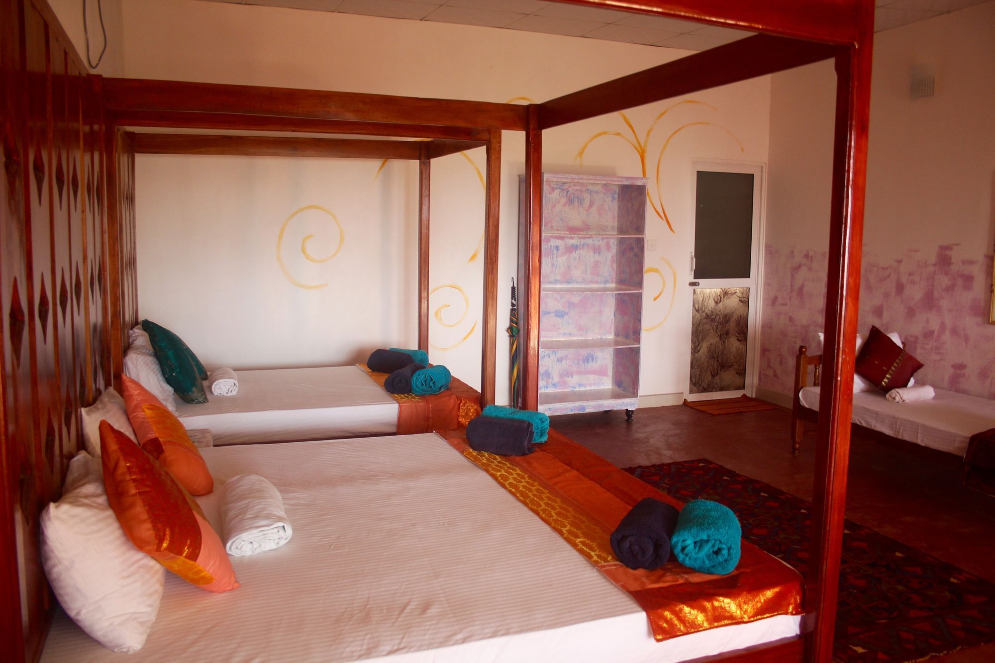 Golden Beach Cottages Trincomalee Exterior foto